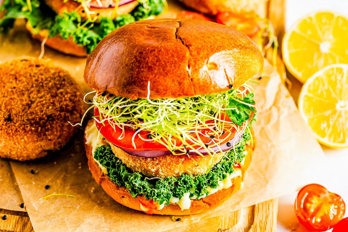 Easy Fresh Salmon Burgers Recipe.