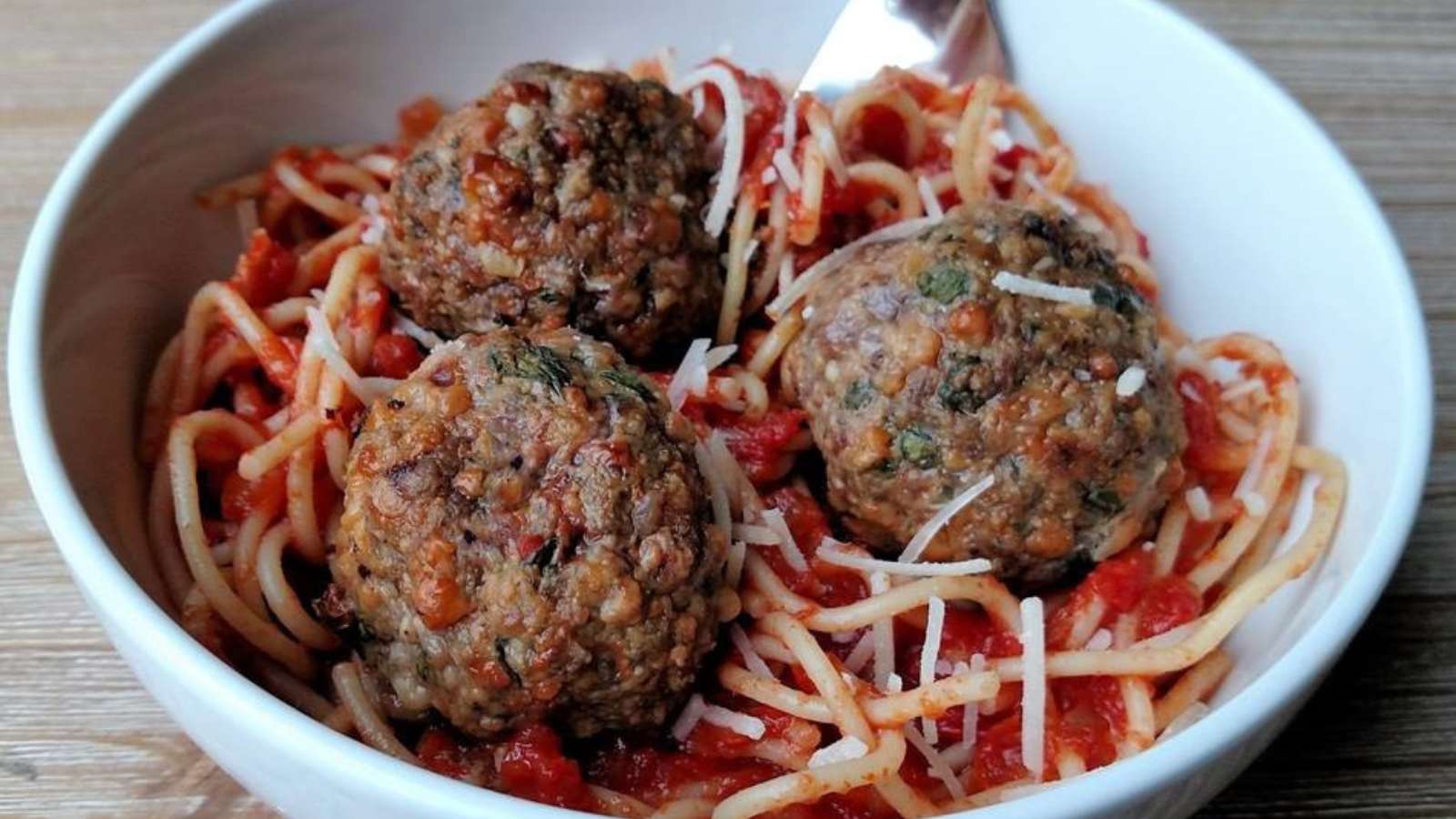 The Best Italian Meatballs recipe by Flavorful Eats.