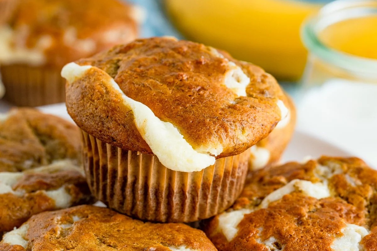 Fresh Banana Cream Cheese Muffins Recipe