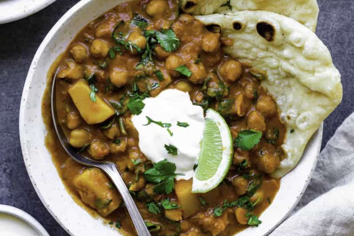 Garam Masala Curry Recipe With Chickpeas.