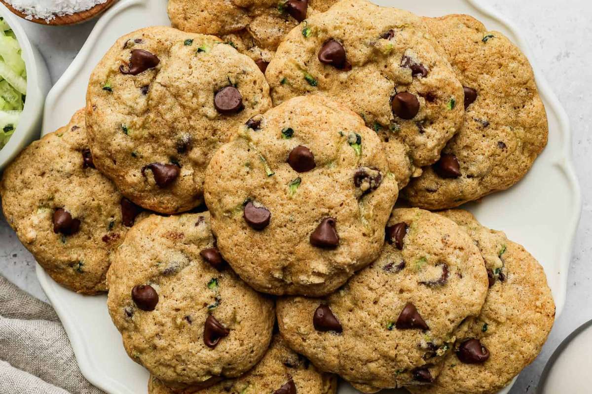 Gluten Free Zucchini Chocolate Chip Cookies. 