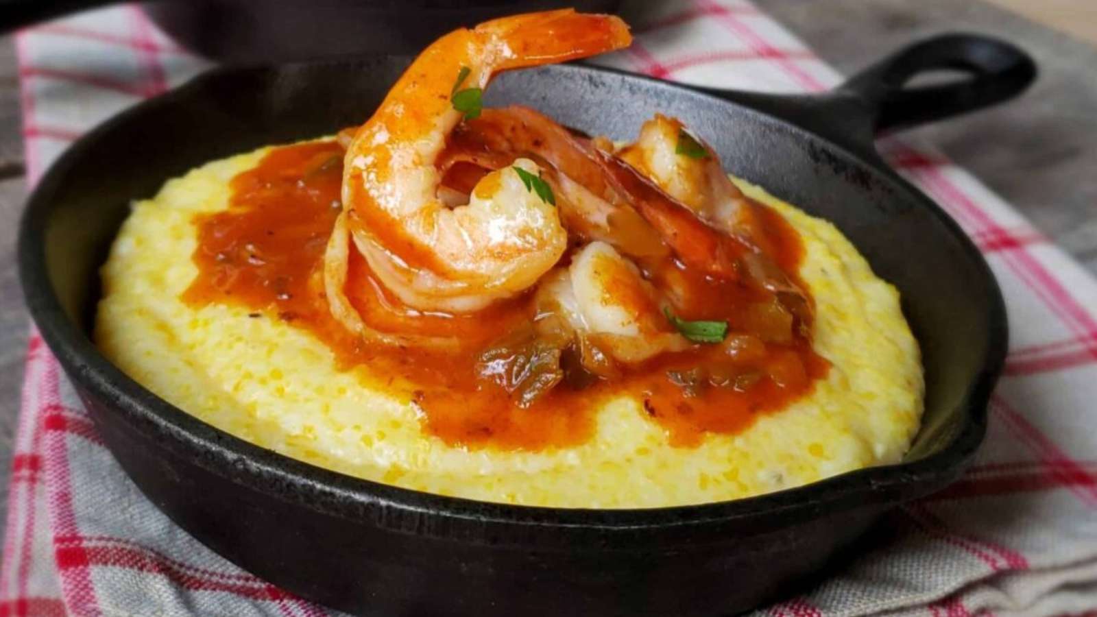 Simple Shrimp And Grits (No Roux) recipe by Grits and Gouda.