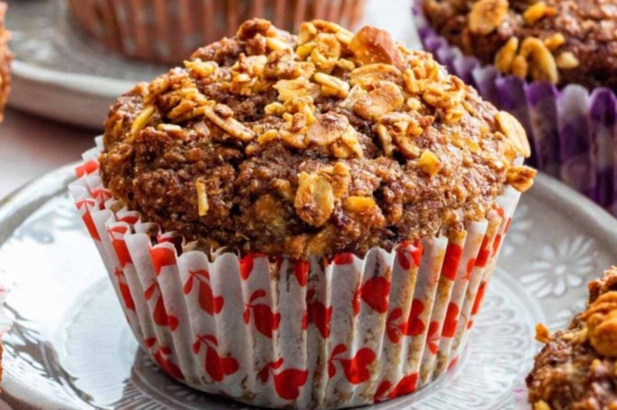 Healthy Apple Muffins