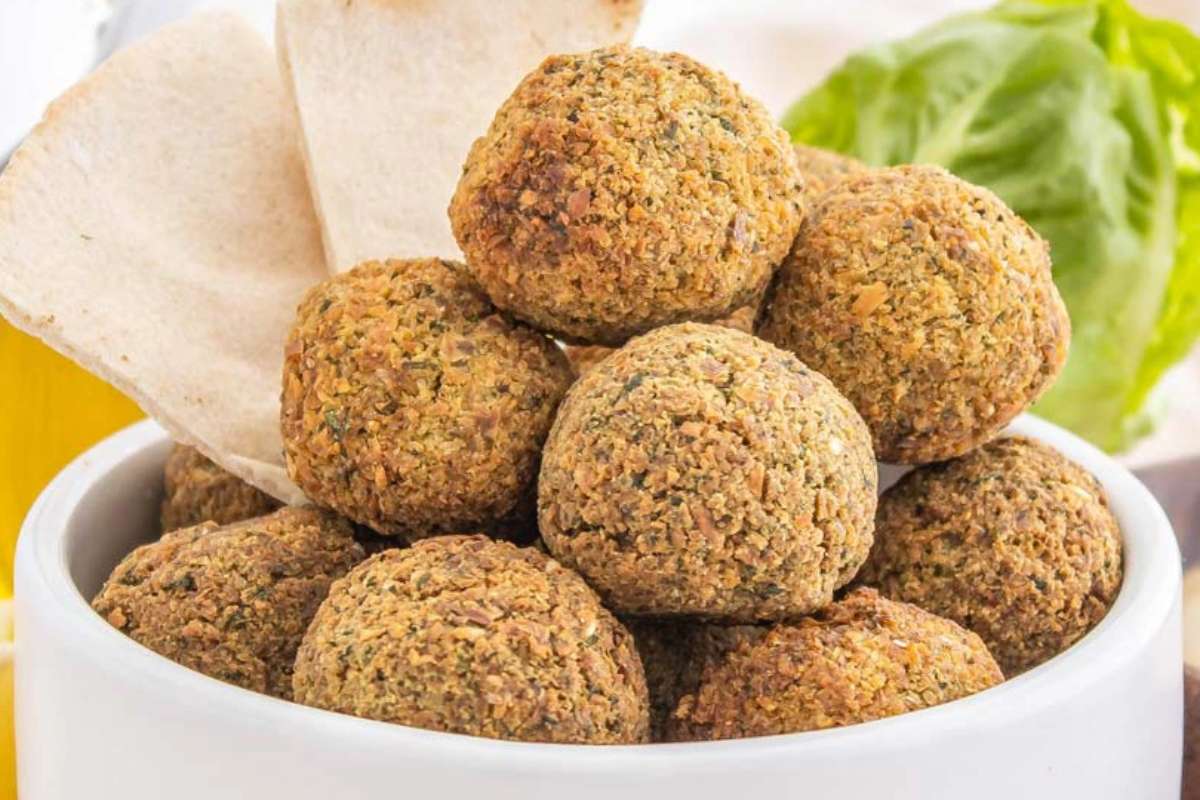Healthy Crispy Air Fryer Falafel