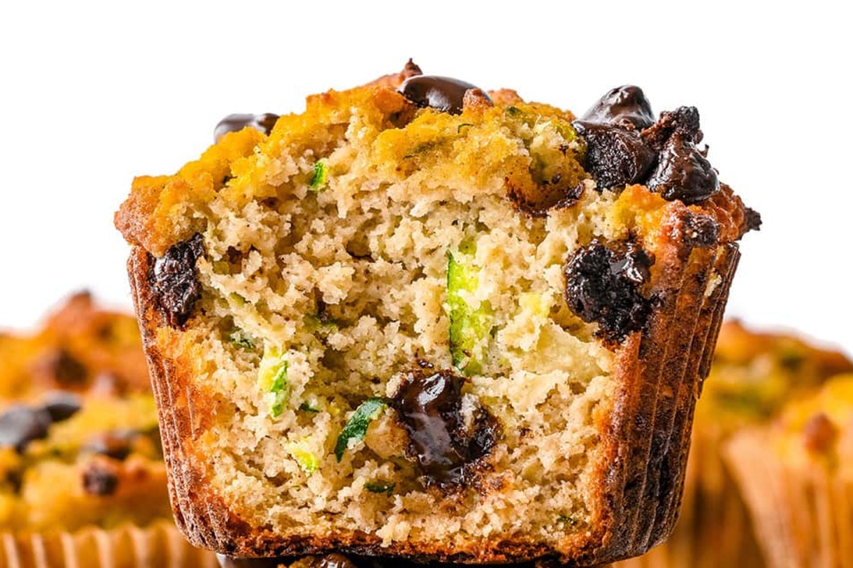 Healthy Zucchini Muffins