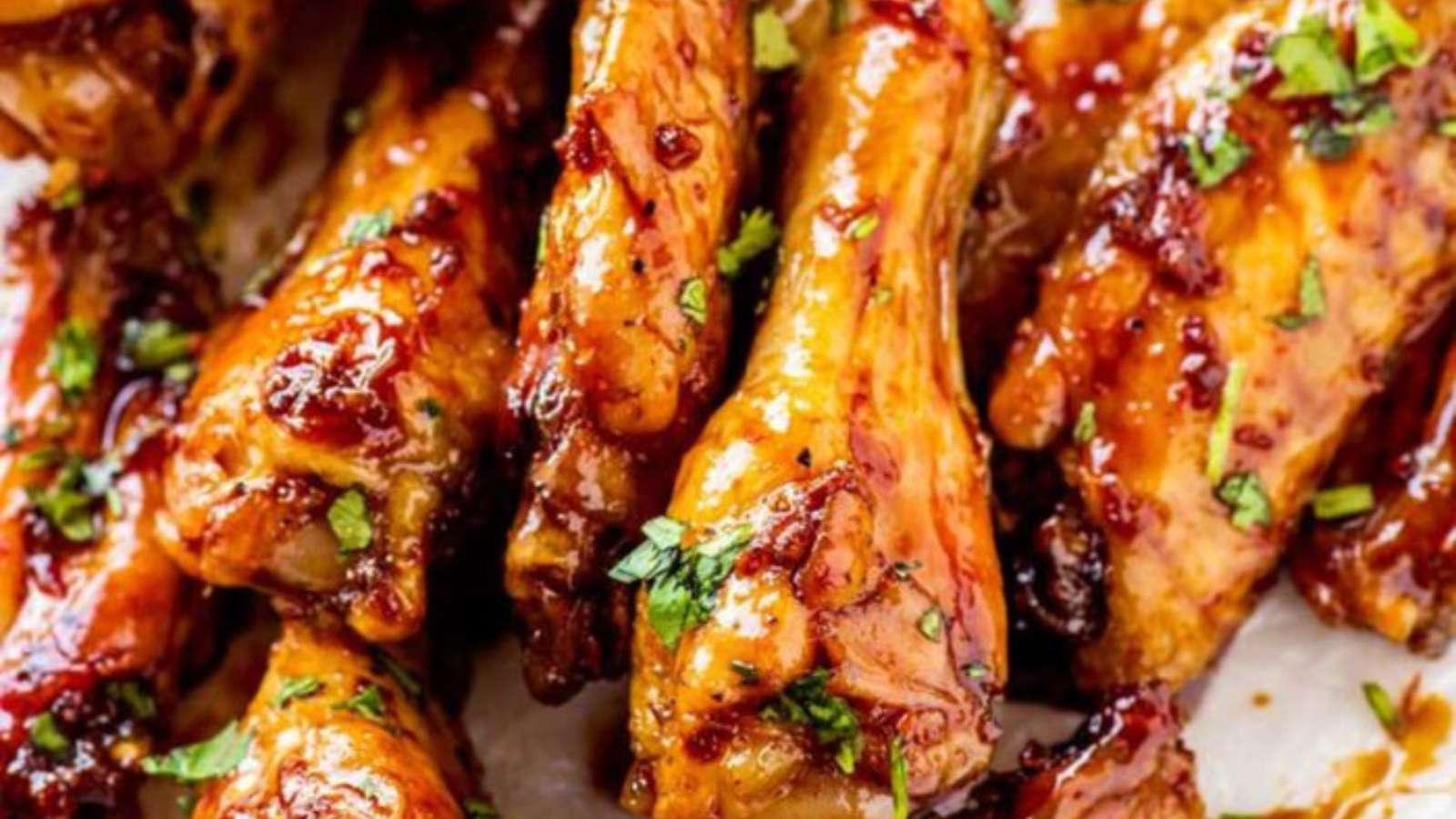 Honey Garlic Chicken Wings recipe by Homemade Hooplah.