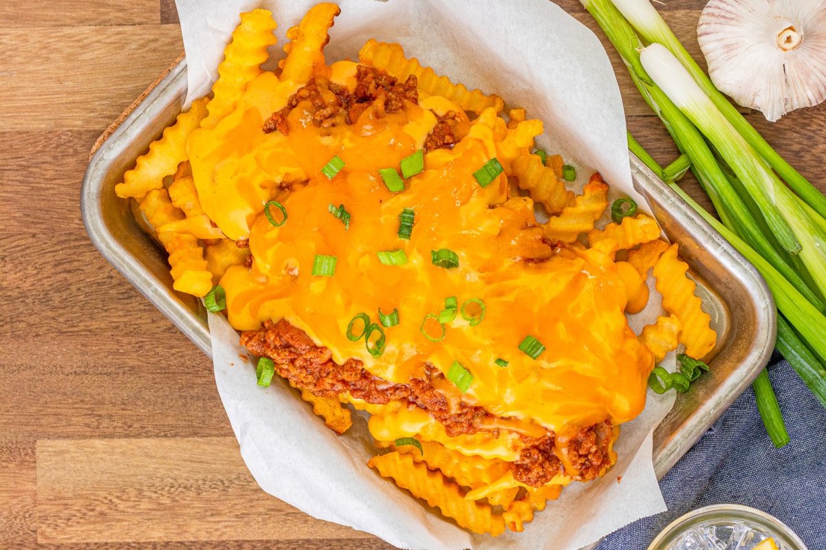 Homemade Cheesy Chili Fries Recipe