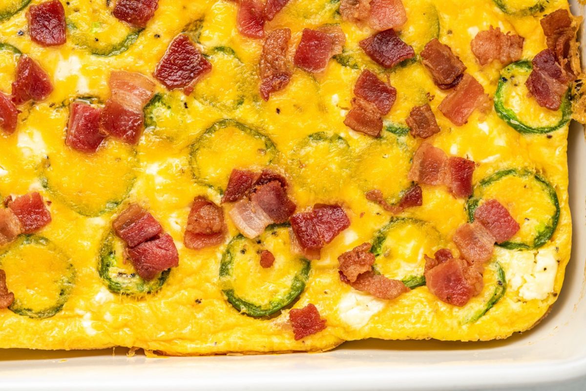 Jalapeno Popper Breakfast Casserole Eggs