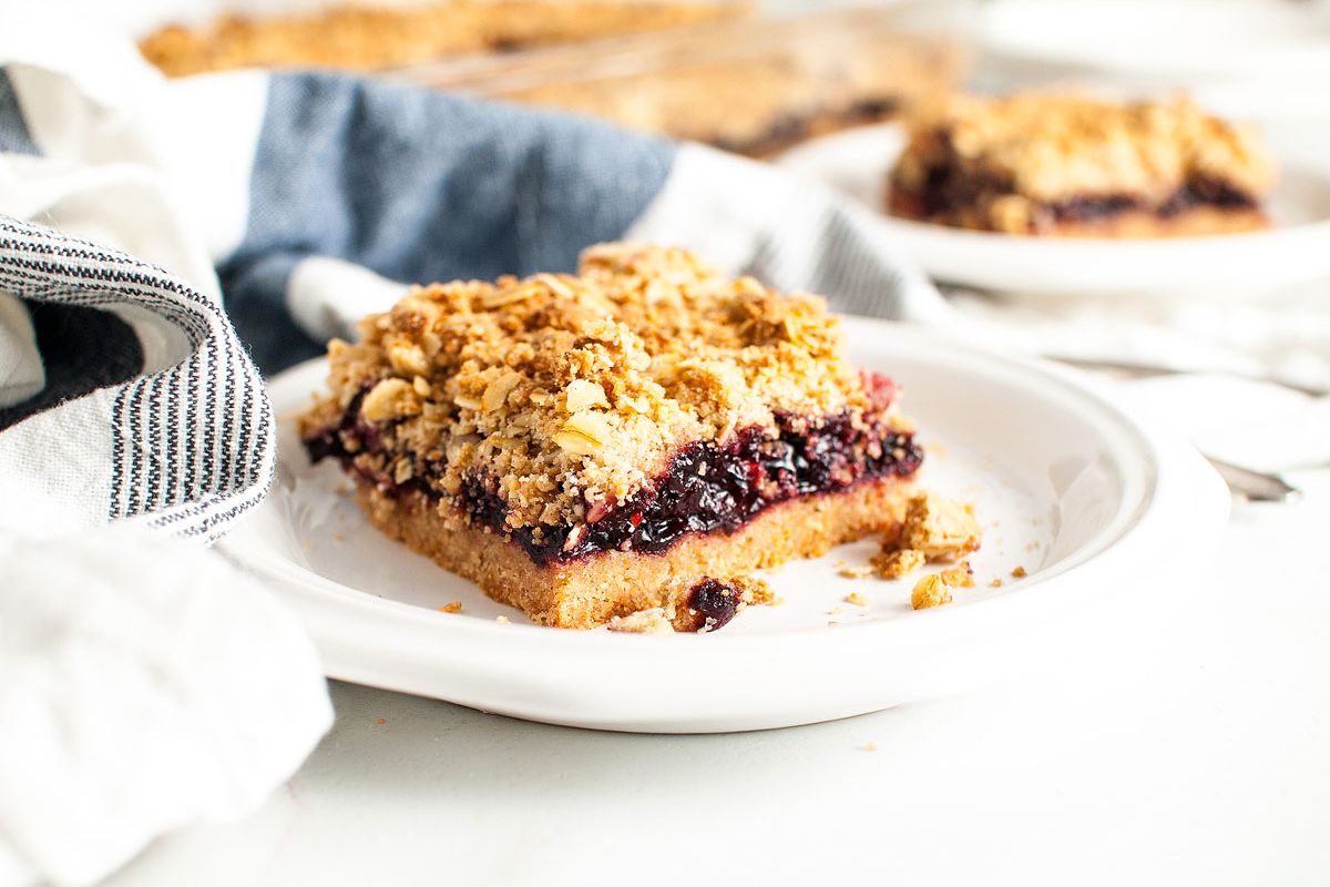 Just Like Starbucks Michigan Cherry Oat Bars
