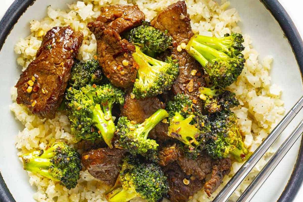 Keto Beef And Broccoli (20 Minutes!).