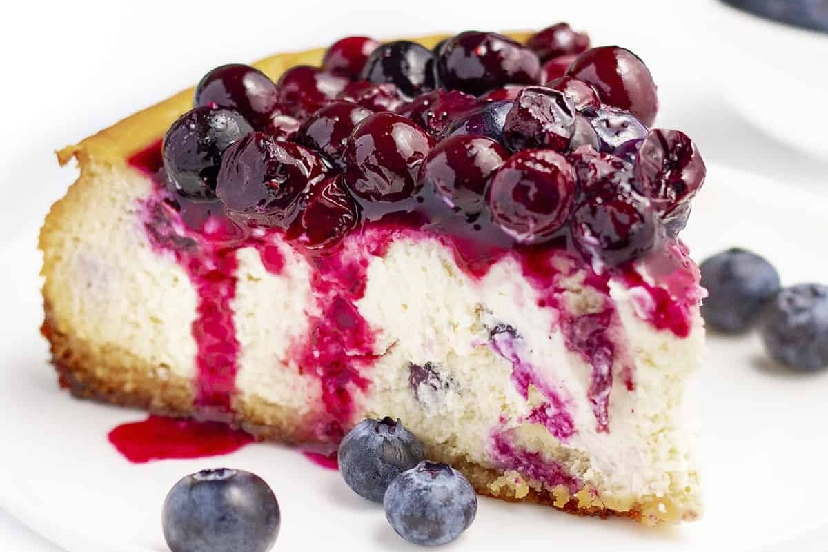 Keto Blueberry Cheesecake