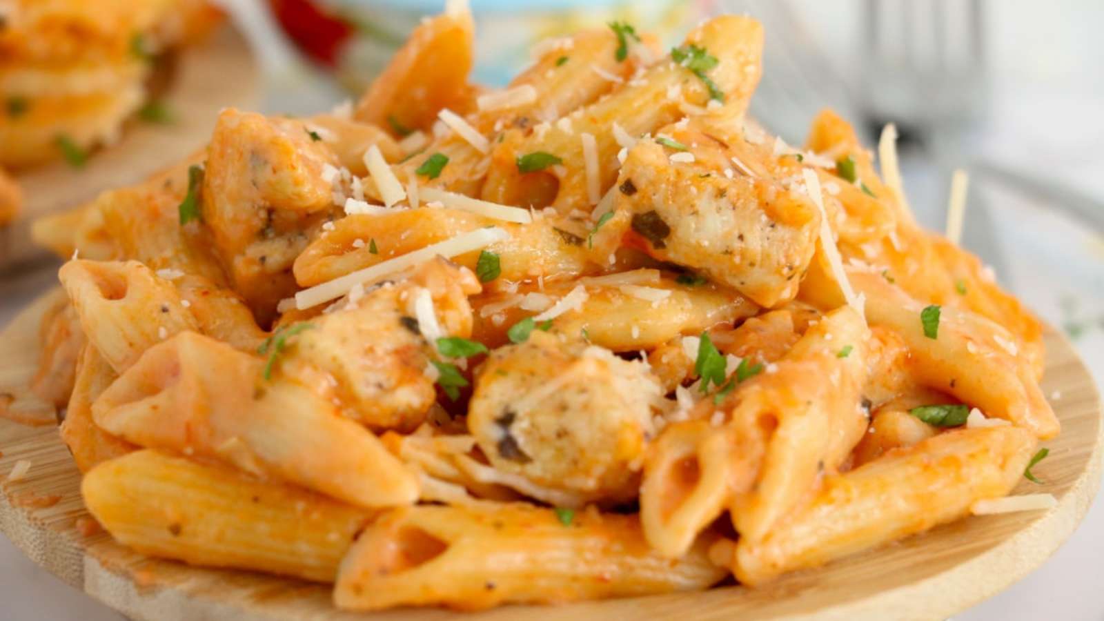 Instant Pot Chicken Parmesan Pasta recipe by Kitchen Divas.