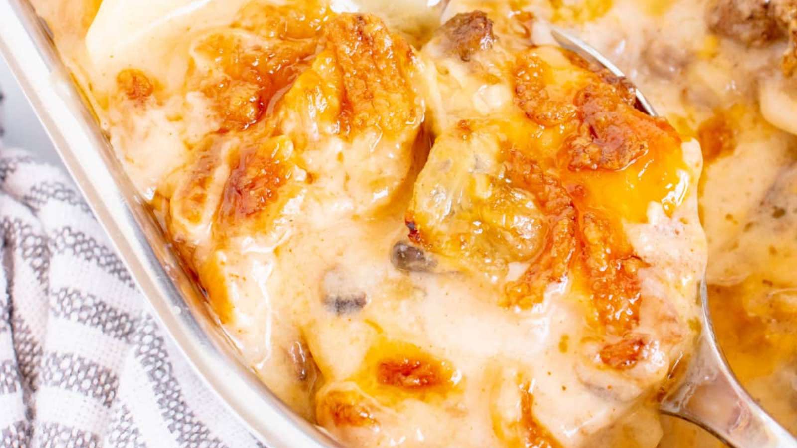 Old-Fashioned Hamburger Casserole recipe by Kitchen Divas.