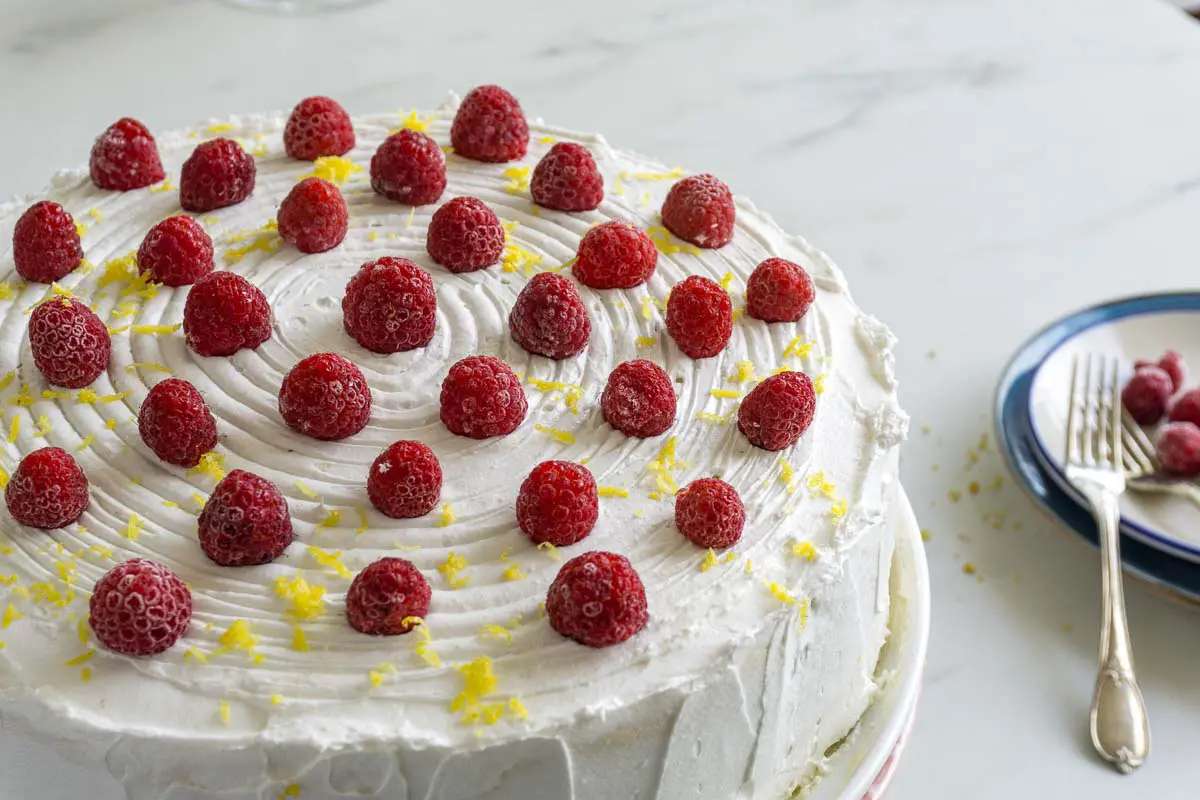 Lemon Curd Cake With White Chocolate Swiss Buttercream. 