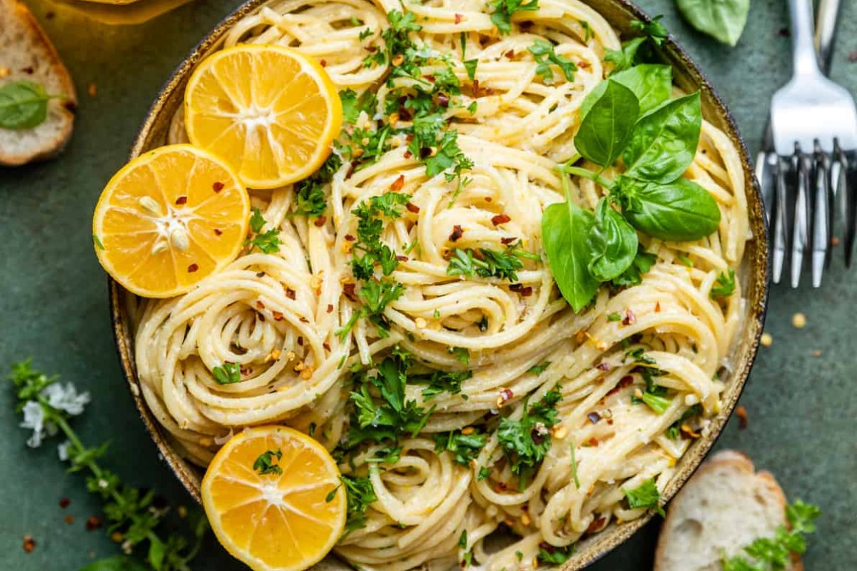 Lemon Garlic Pasta 1