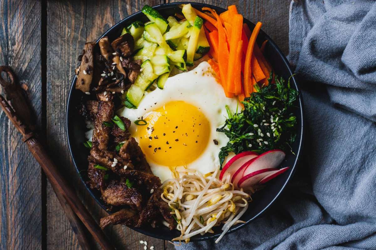 Make Delicious Beef Bibimbap. 