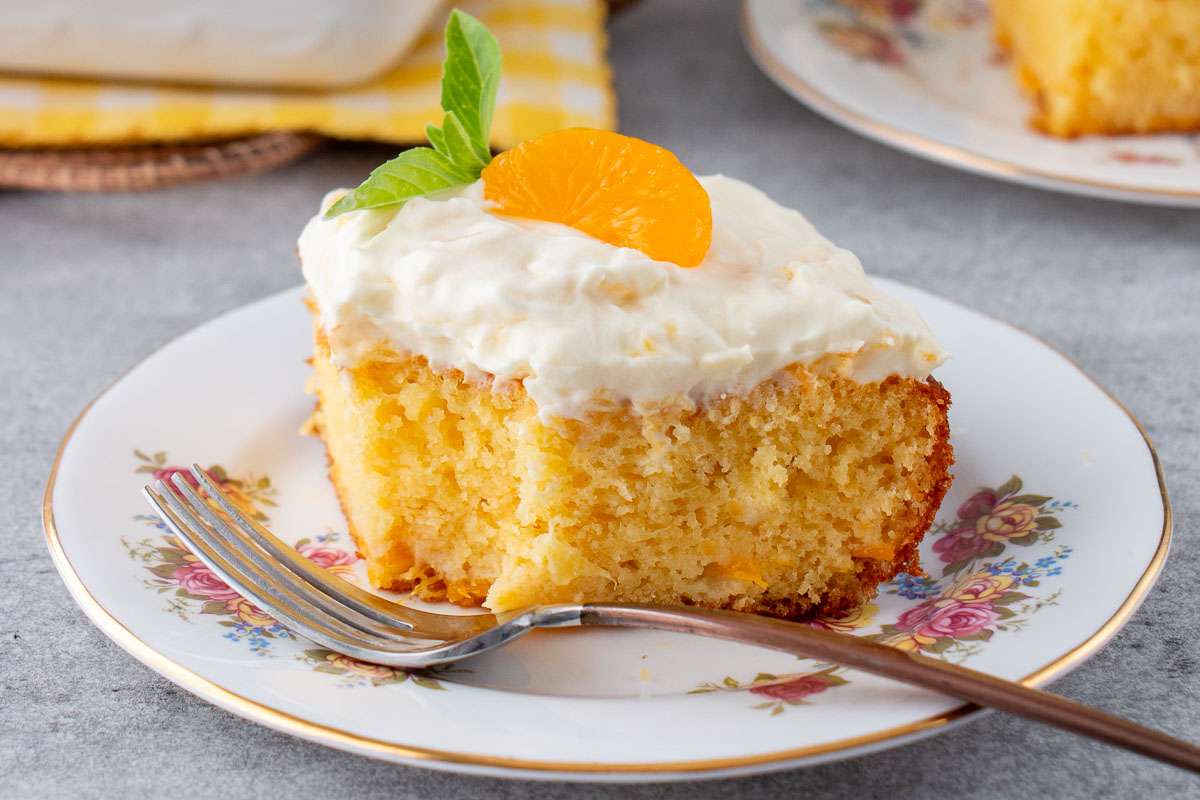 Mandarin Orange Cake. 