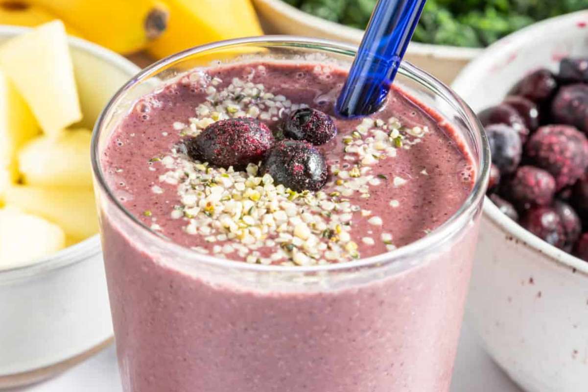 Meal Prep Smoothie Jars.