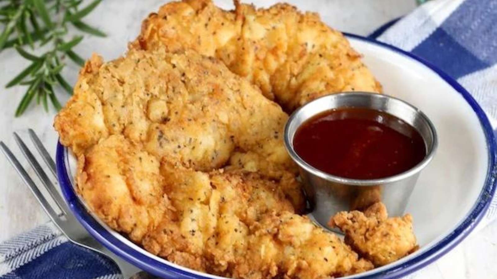 Fried Chicken Strips recipe by Miss in the Kitchen.