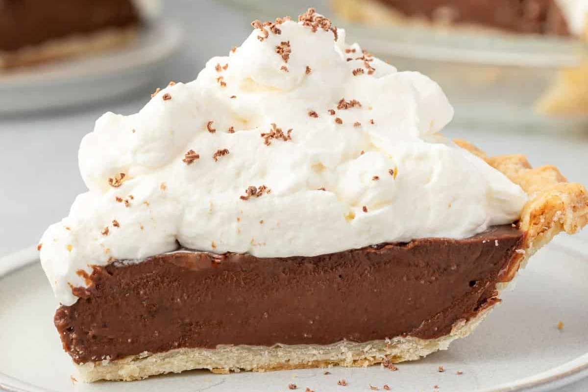 Old Fashioned Chocolate Pie.