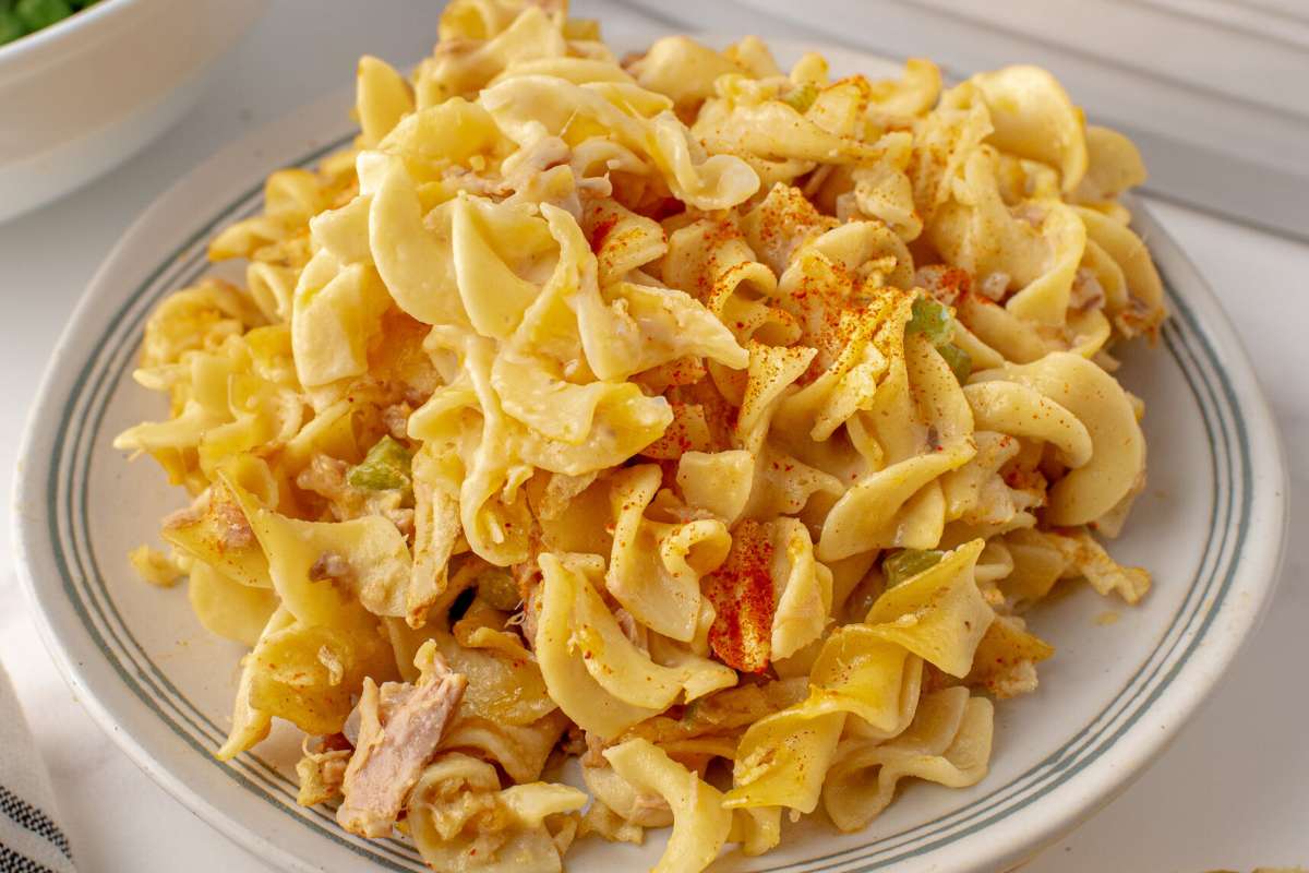 Old Fashioned Tuna Noodle Casserole. 