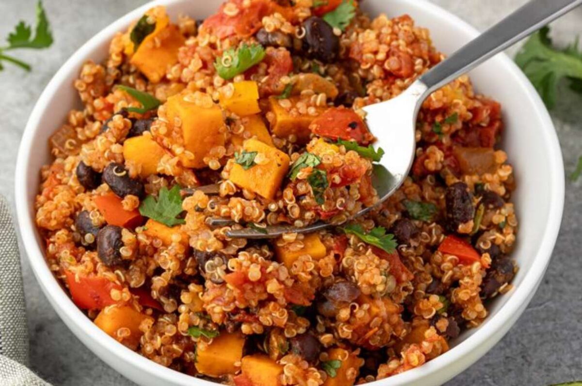 One Pan Mexican Quinoa. 
