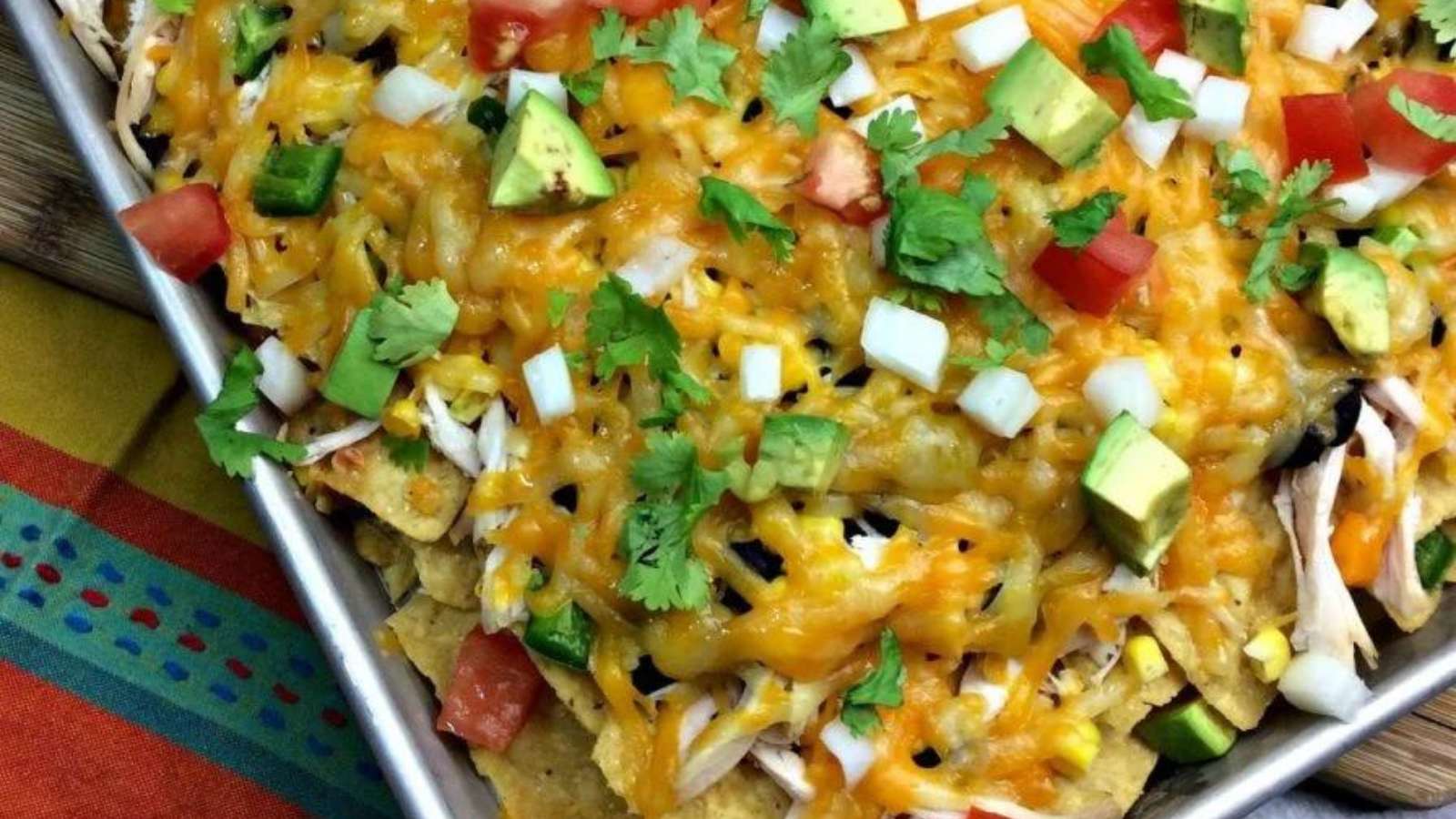 Chicken Sheet Pan Nachos recipe by Ottawa Mommy Club.