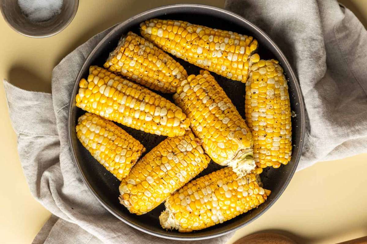 Quick Air Fryer Corn on the Cob. 