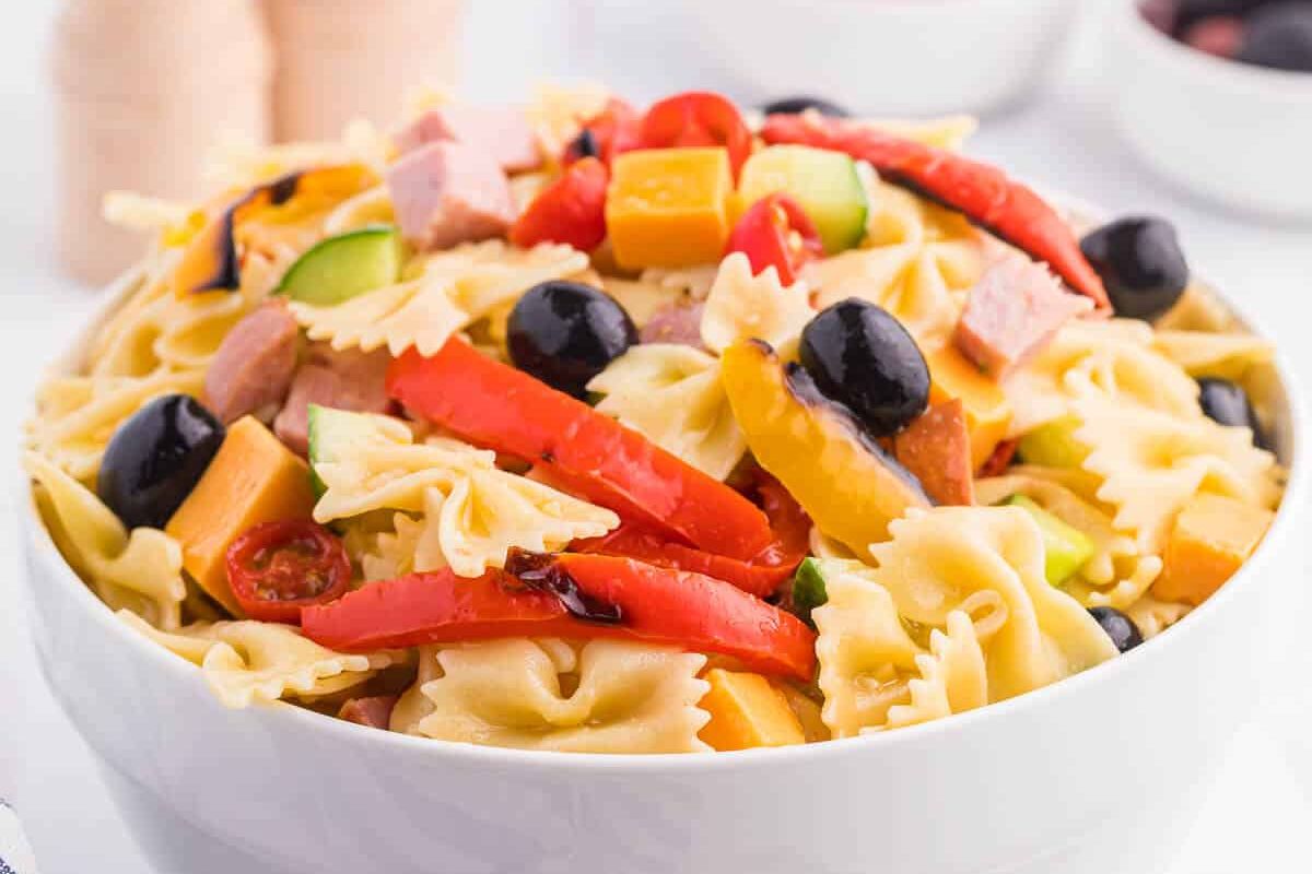 Roasted Pepper Pasta Salad