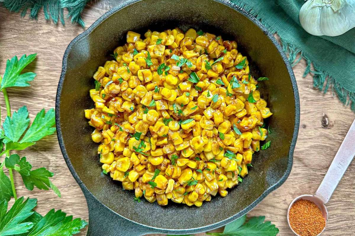 Skillet Charred Blackened Corn. 