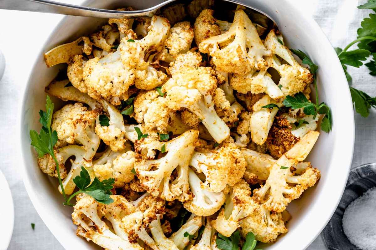 Simple Air Fryer Cauliflower.