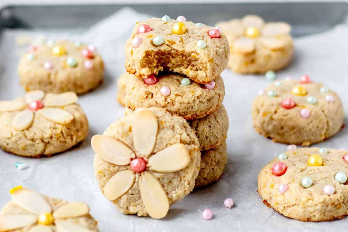 Soft Lemon Almond Flour Cookies 