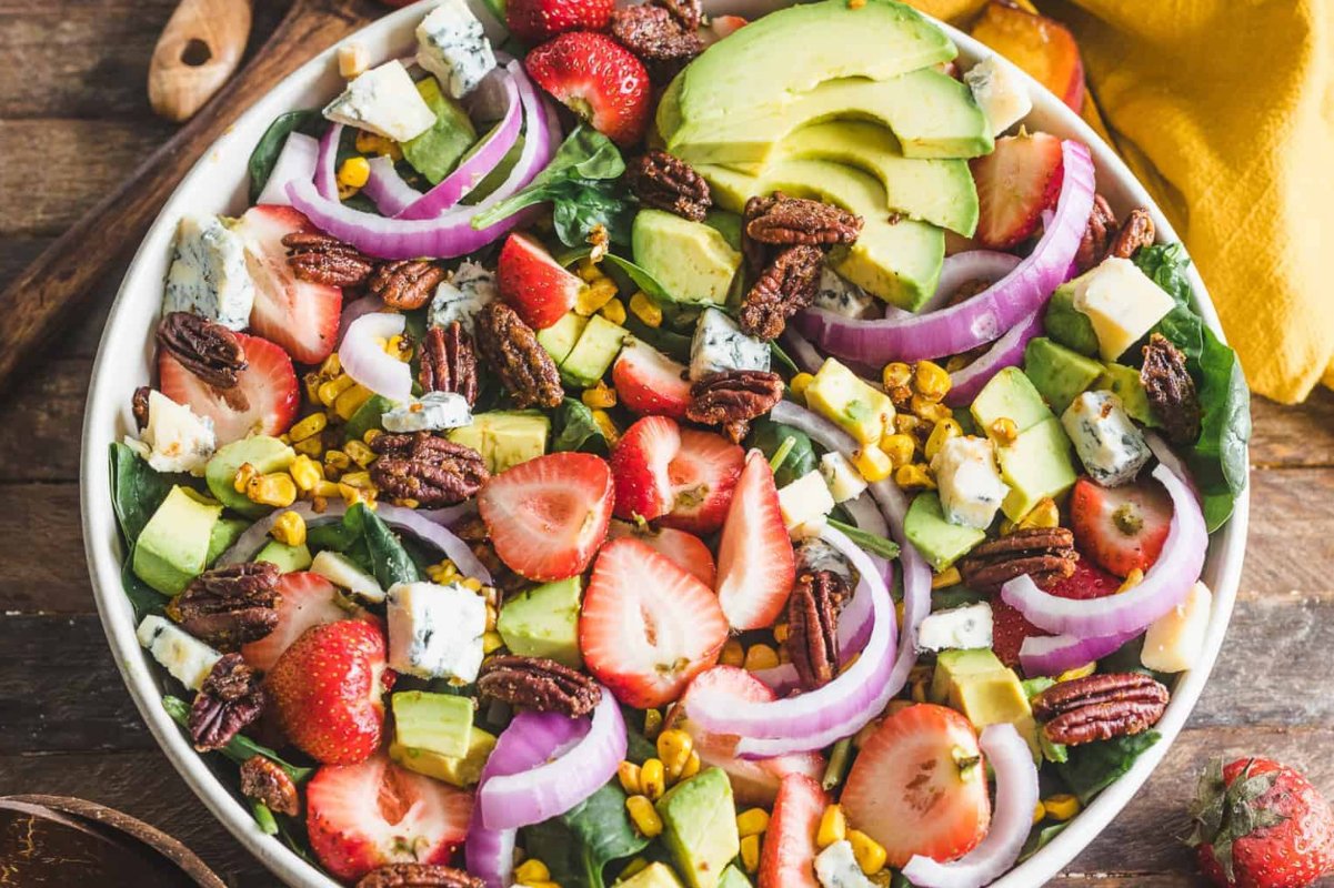 Strawberry Avocado Spinach Salad