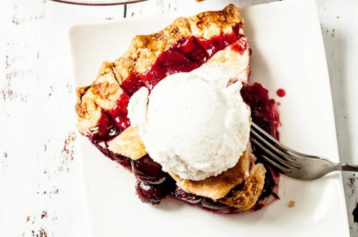 Sweet Cherry Pie