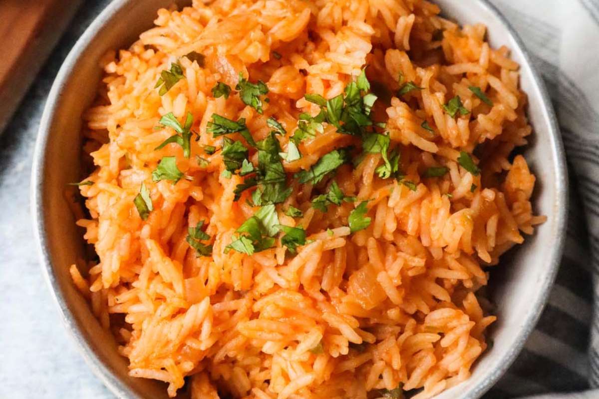 The Easiest Gluten Free Spanish Rice. 