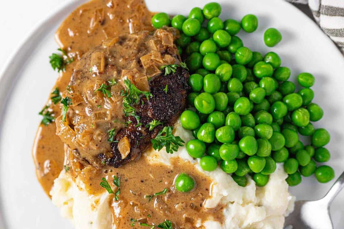 The Easiest Hamburger Steak Recipe. 