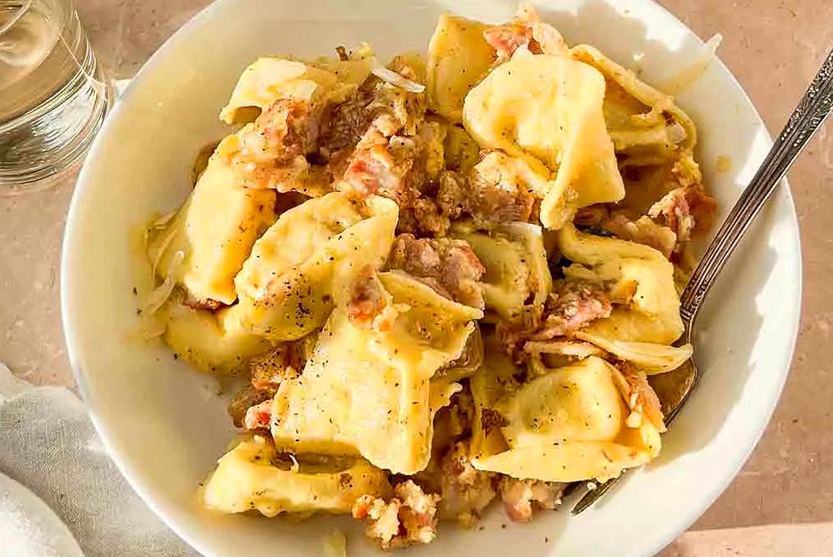 Tortellini Carbonara. 