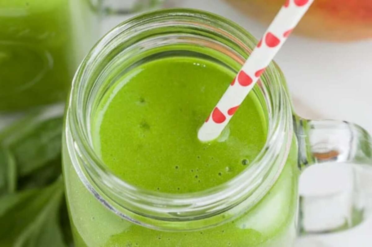 Tropical Green Smoothie.