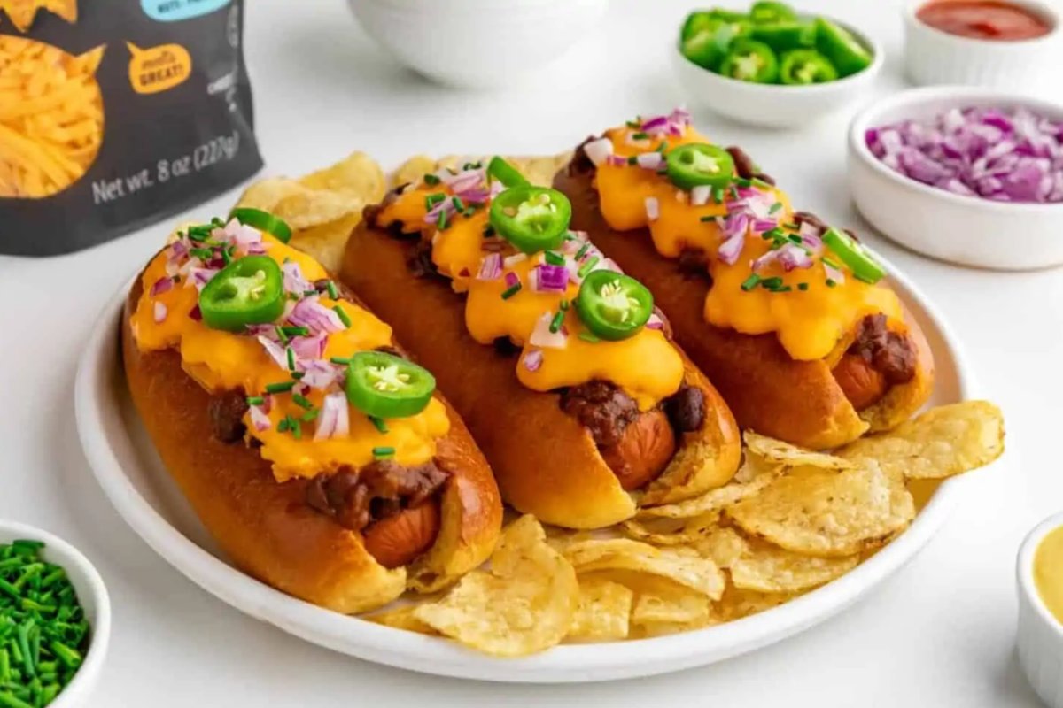 Vegan Chili Dogs. 