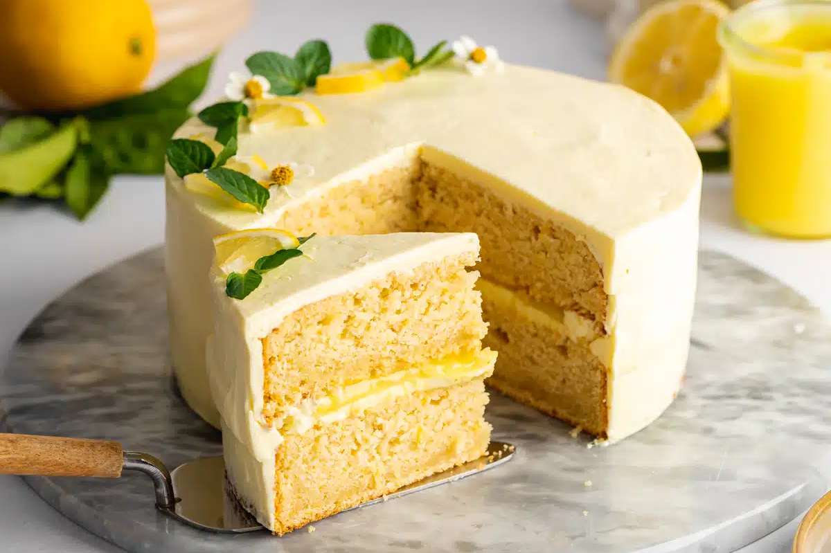 Vegan Lemon Cake With Lemon Cream Cheese Frosting. 