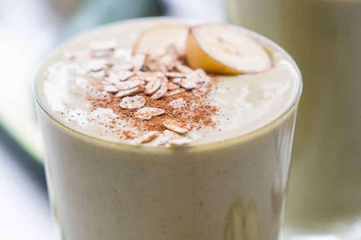 Zucchini Smoothie (Fast & Easy!).