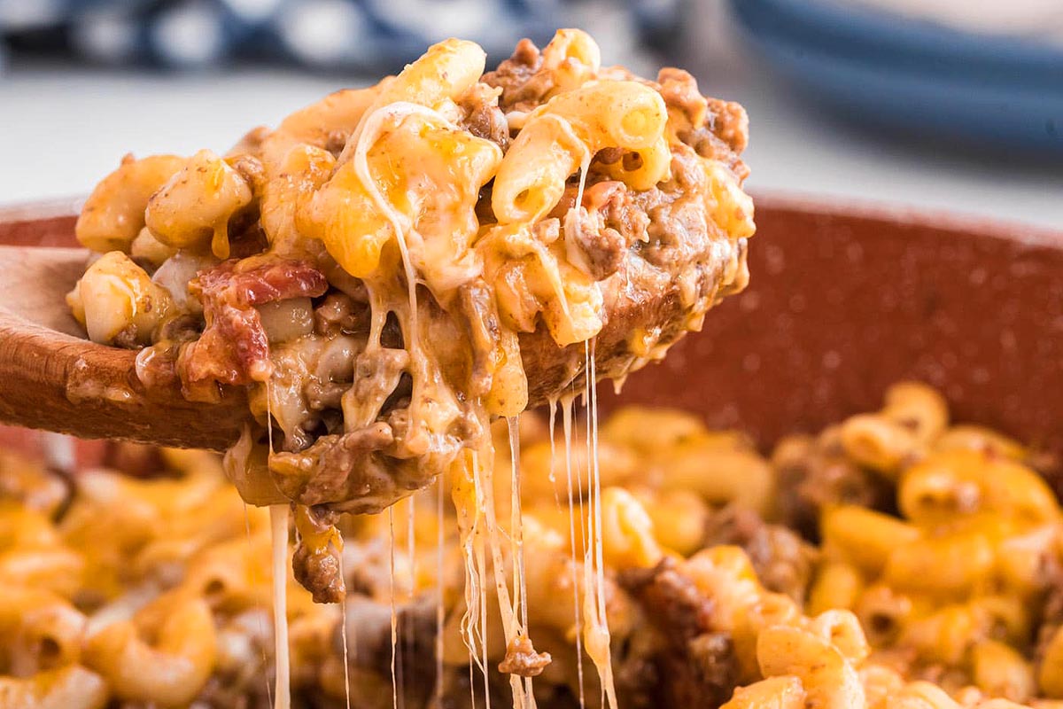 Bacon Cheeseburger Casserole Recipe. 