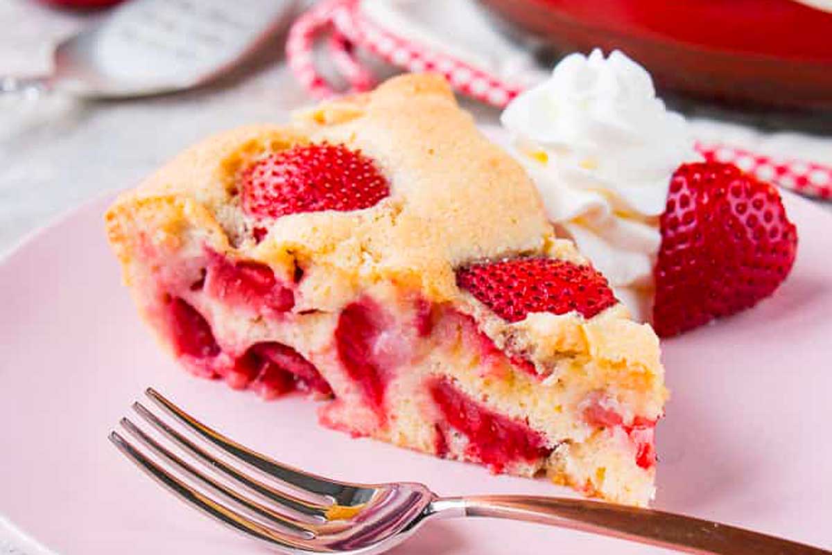strawberry cake 4