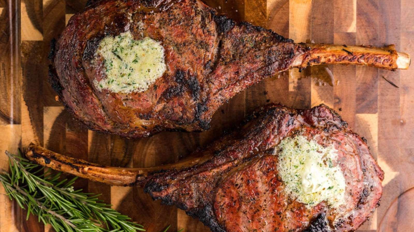 Smoked Tomahawk Steaks recipe by xoxoBella.