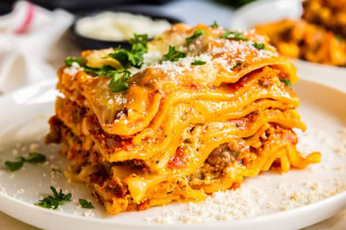 Crockpot Lasagna Recipe. 