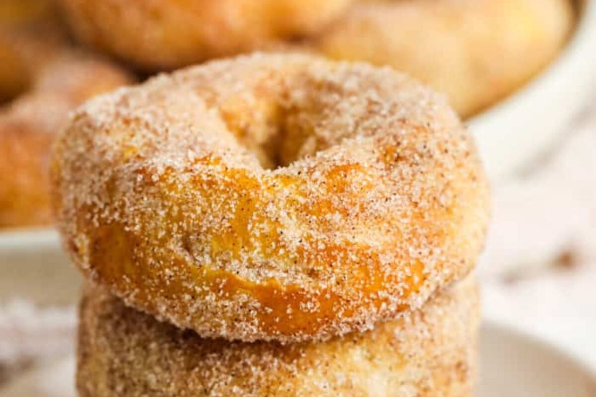 Easy Air Fryer Donuts