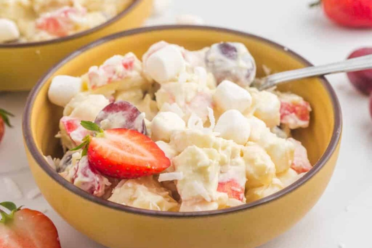 Fresh FruitSalad With Whipped Cream
