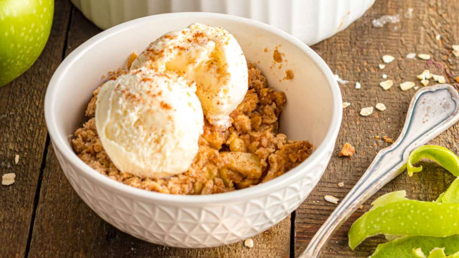 Air Fryer Apple Crisp recipe by Kitchen Divas.