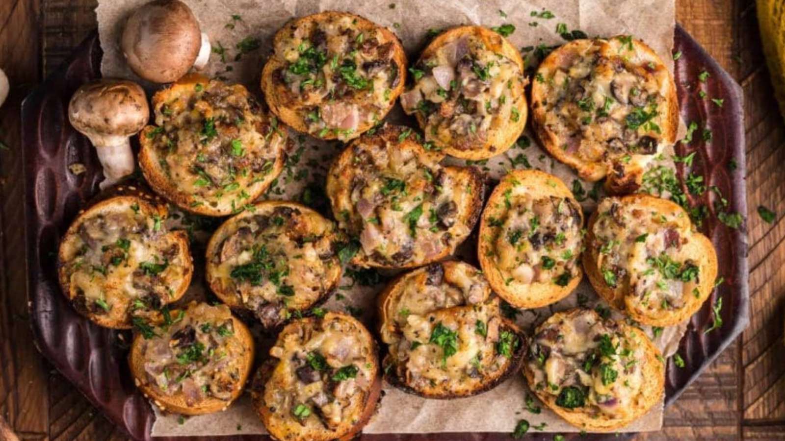 Cheesy Mushrooms Appetizer Toasts recipe by Kitchen Divas.