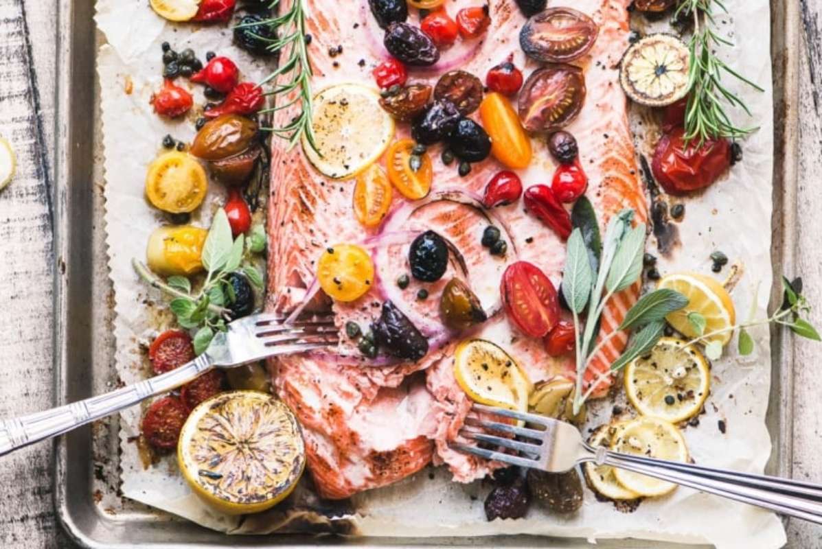 Mediterranean Sheet Pan Salmon. 